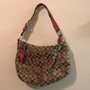 Beautiful Coach hobo bag with braided strap
